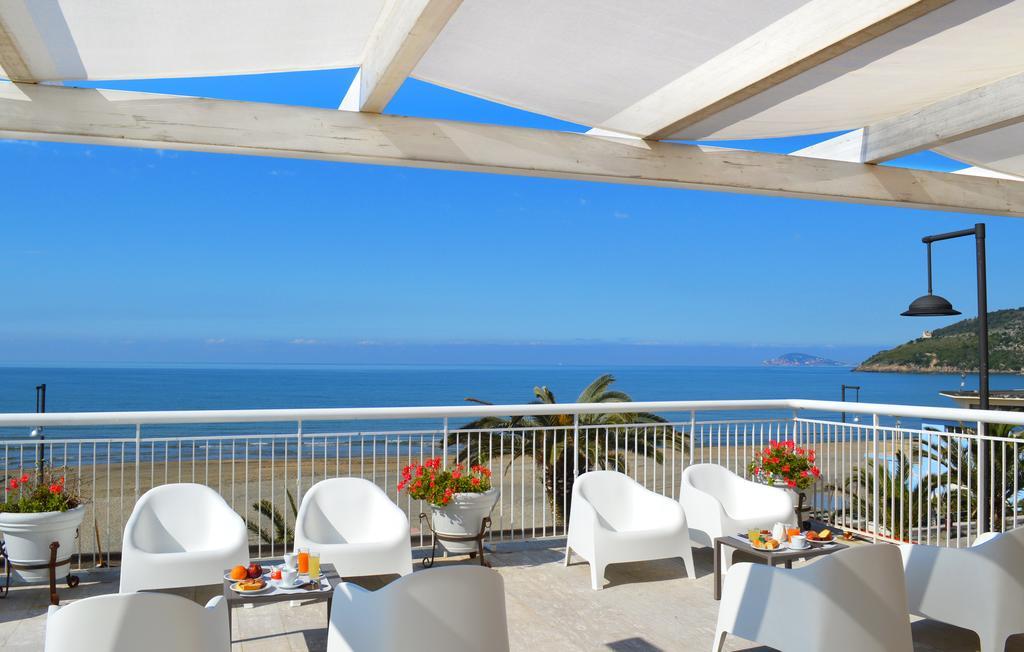 Hotel Villa Eleonora Scauri  Eksteriør bilde